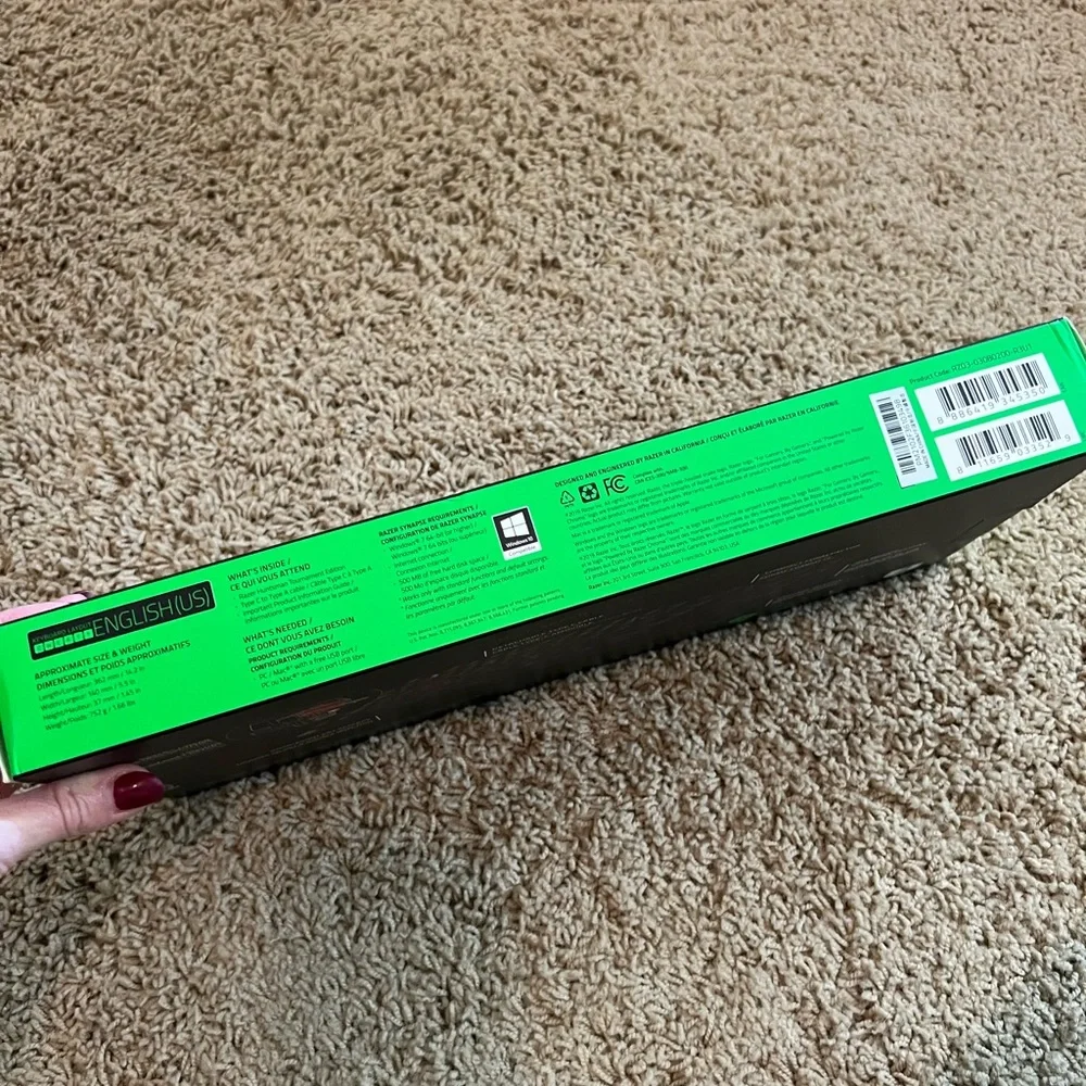 Razor huntsman tournament keyboard